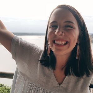 Meet your Posher, Hailey